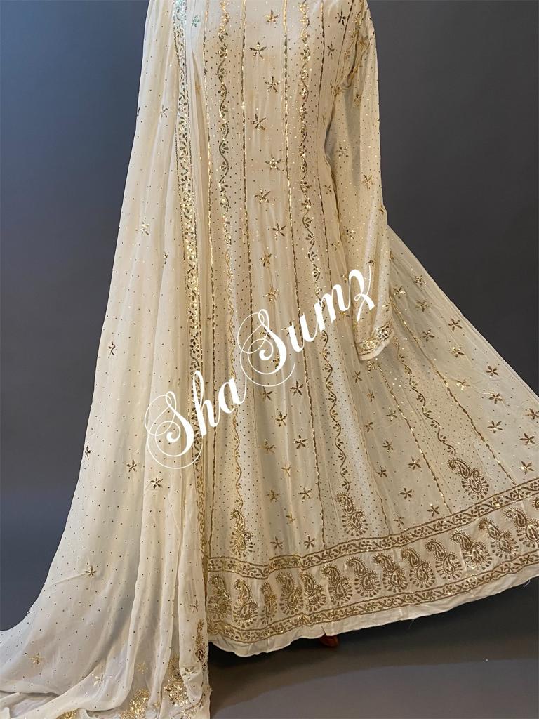 Hand embroidered Chikankari Anarkali SSA818