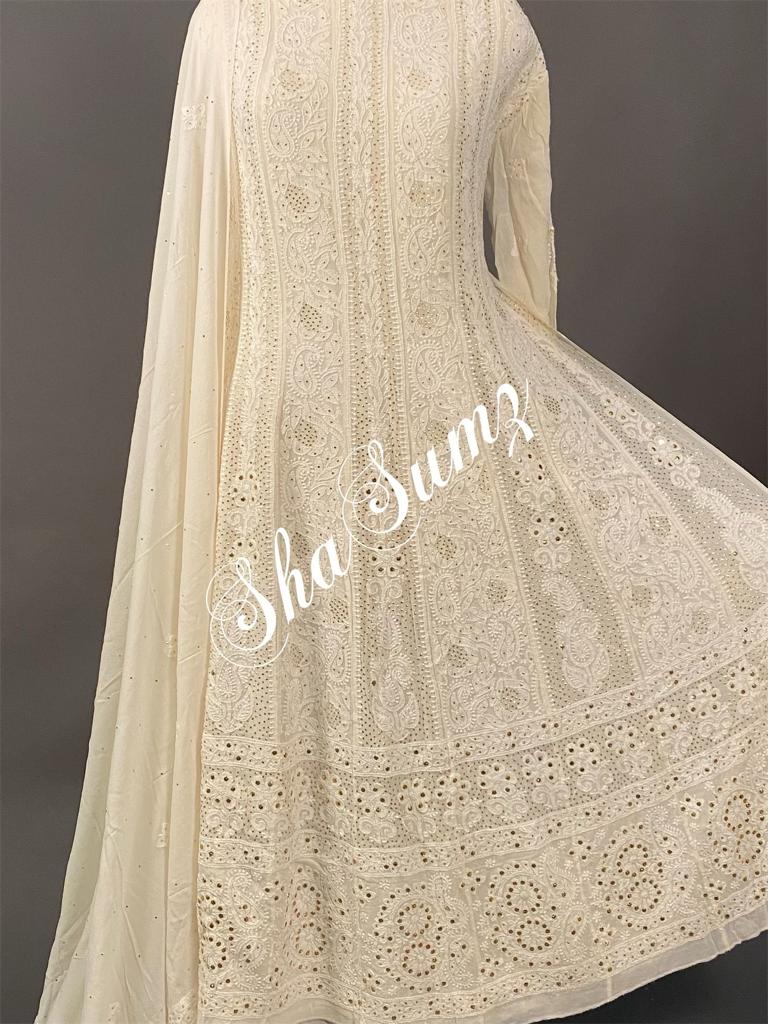 Hand embroidered Chikankari Anarkali SSA816