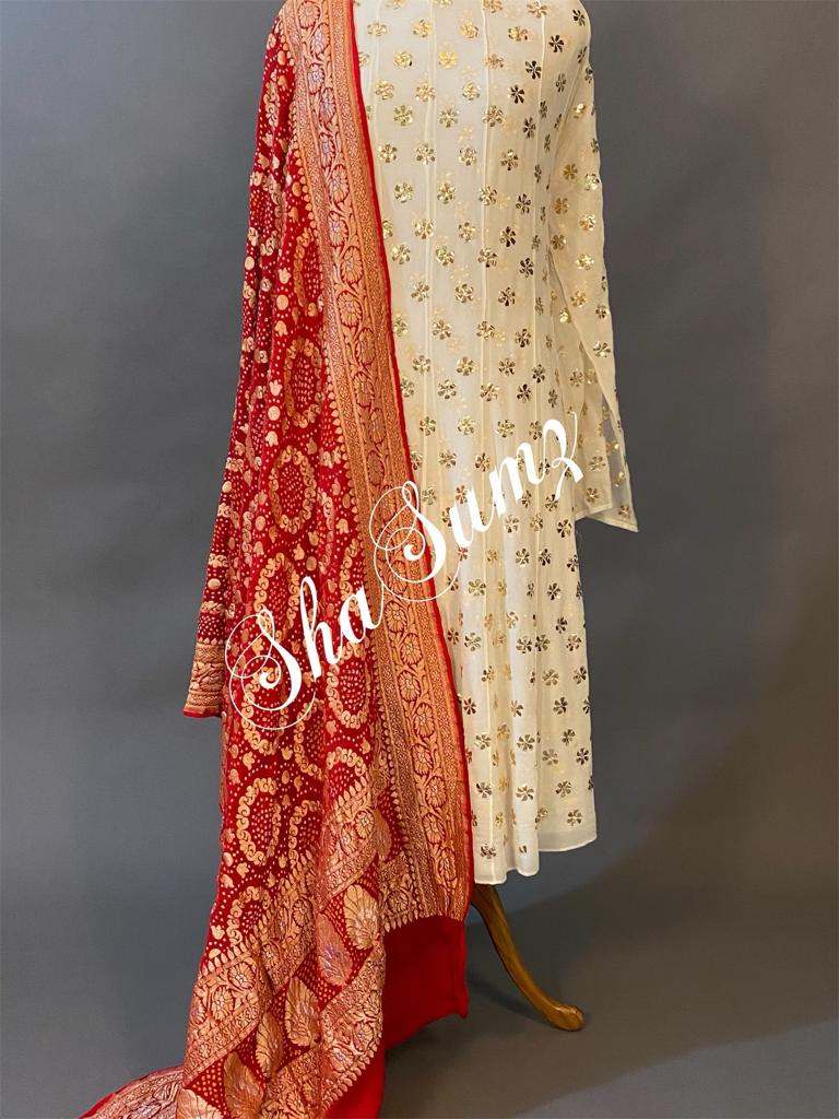 Hand embroidered Chikankari Anarkali SSA817