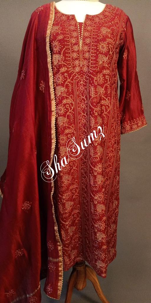 Hand embroidered Chikankari Suits SSS0037